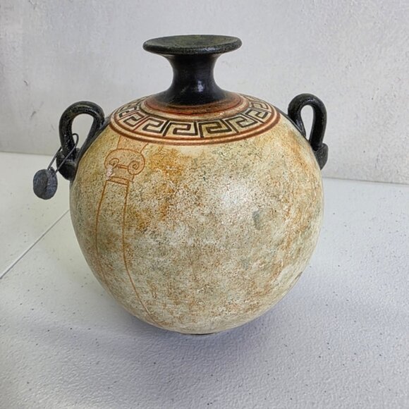 Vintage Attic Amphora 430 B.C. handpainted Vase - Picture 3 of 6